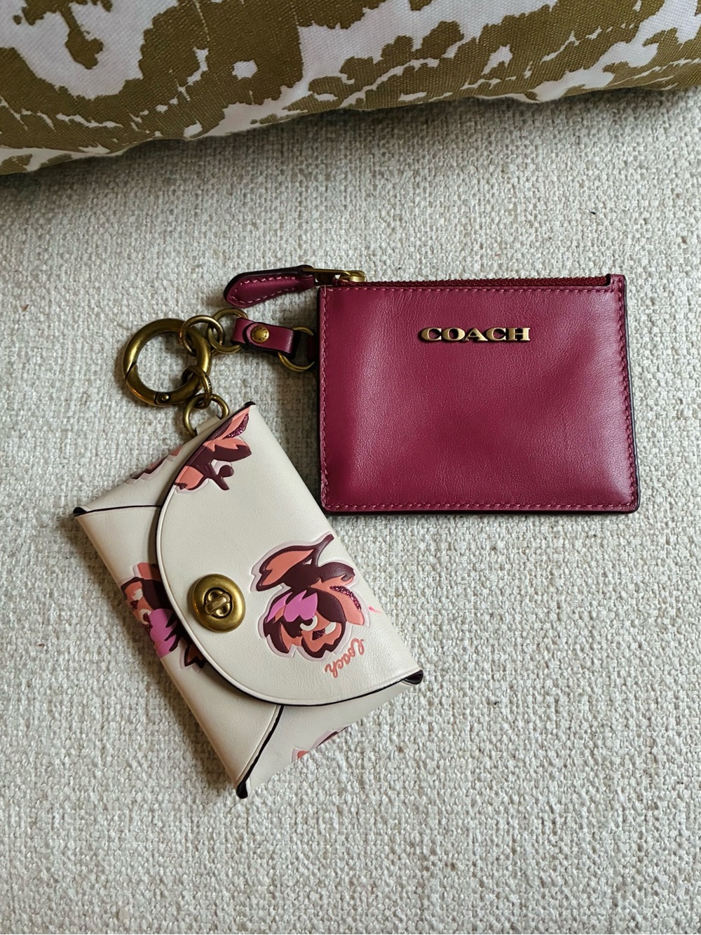 Coach Turnlock Coin Purse and Dual Card Case Set, Bag Charm, 86407 - Picture 15 of 15